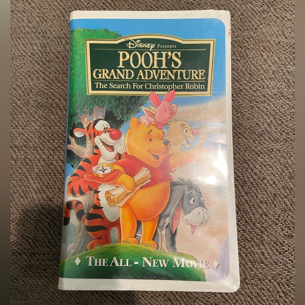 Pooh’s Grand Adventure The Search For Christopher Robin VHS Tape mid condition